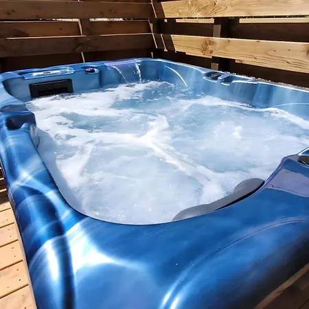 Clos De La Ronziere Avec Jacuzzi 3* Soulages